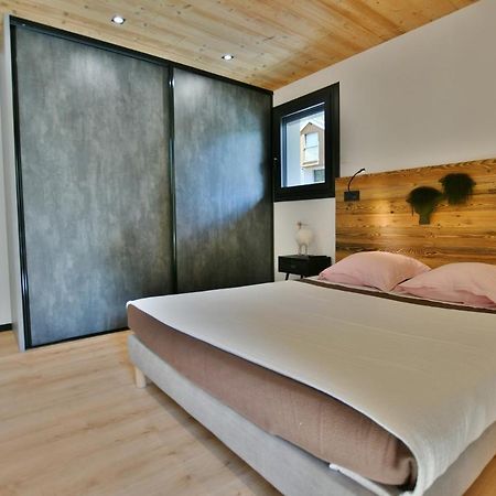 Bel Appartement Centre De Thones Lumineux Et Spacieux Neuf Eksteriør billede