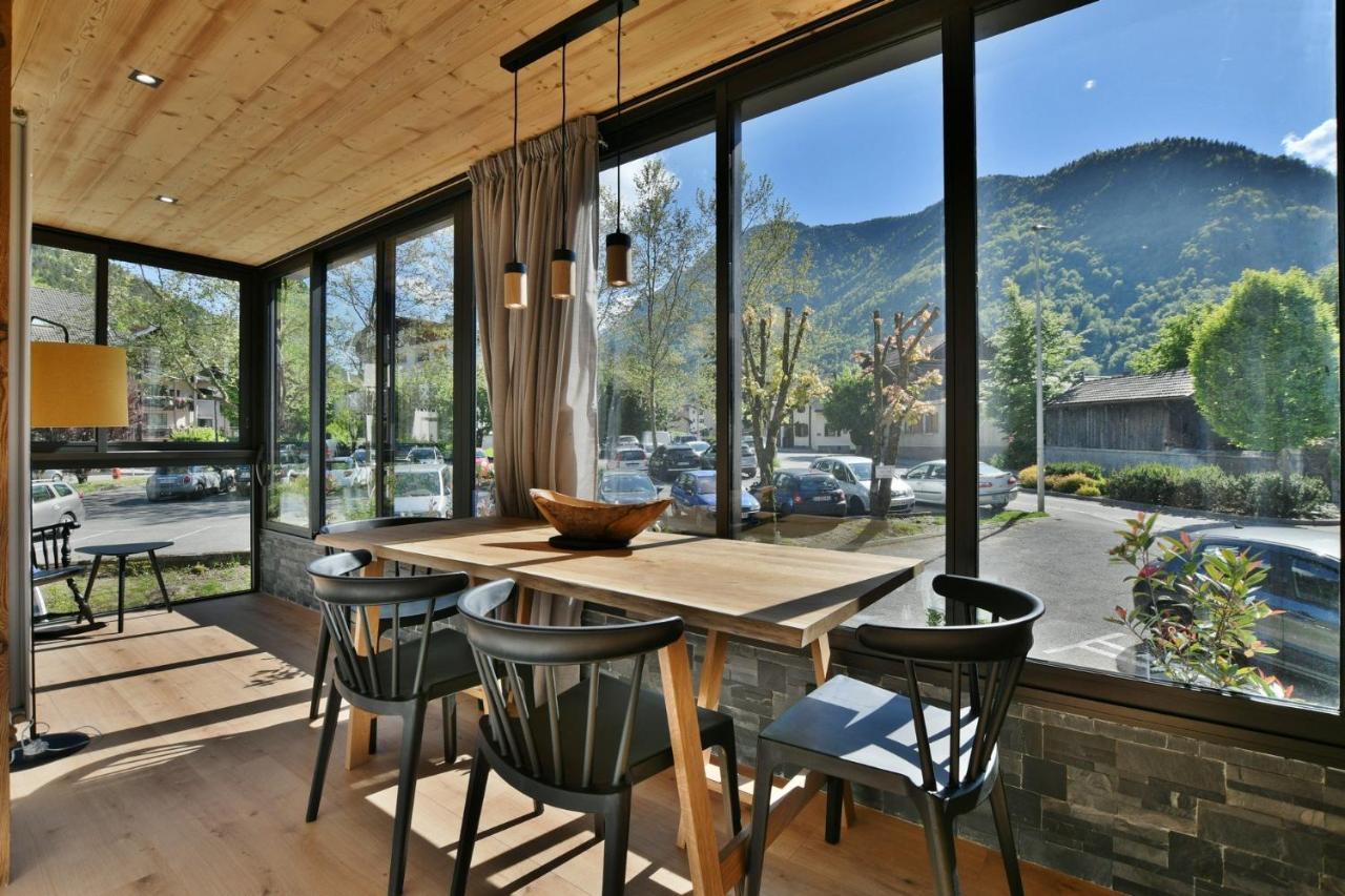 Bel Appartement Centre De Thones Lumineux Et Spacieux Neuf Eksteriør billede